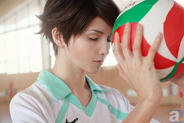 湖北省领导与干部群众一道义务植树_zotysports官网(图2) 中欧体育APP